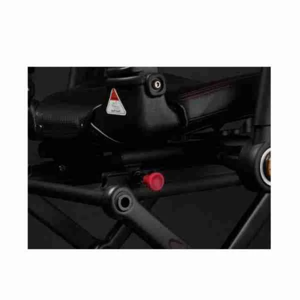Brio S19 FC. Carbon
