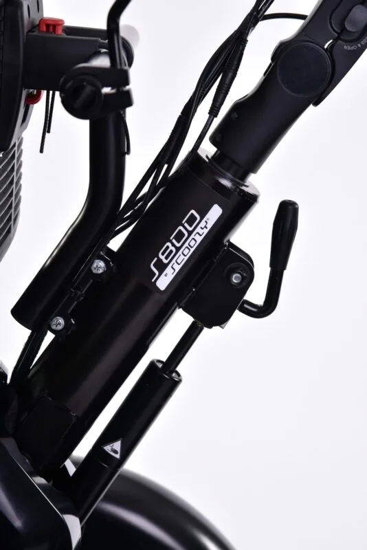 Sterling S800 by Scoozy